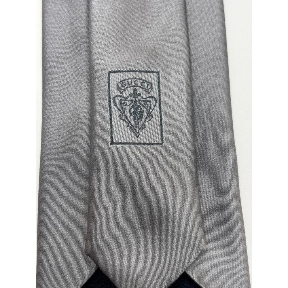 Gucci Mens Silk Tie Solid Charcoal Grey Crest Logo Silk Necktie Luxury Formal
